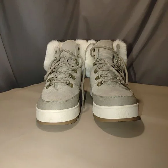 UGG Womens Winter Boots Size 9 Koolaburra Faux Fur Lined Beige White - Picture 8 of 8